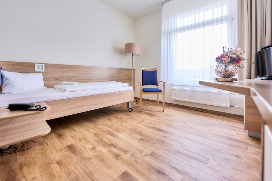 Freundliches helles Zimmer Freundliches helles Zimmer